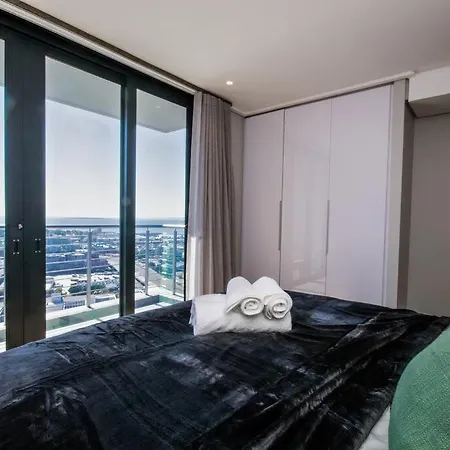 Magnificent Penthouse With Breathtaking Views Apartment Cape Town Exterior photo