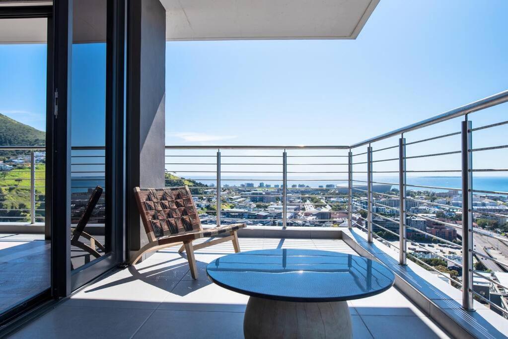 Magnificent Penthouse With Breathtaking Views Apartment